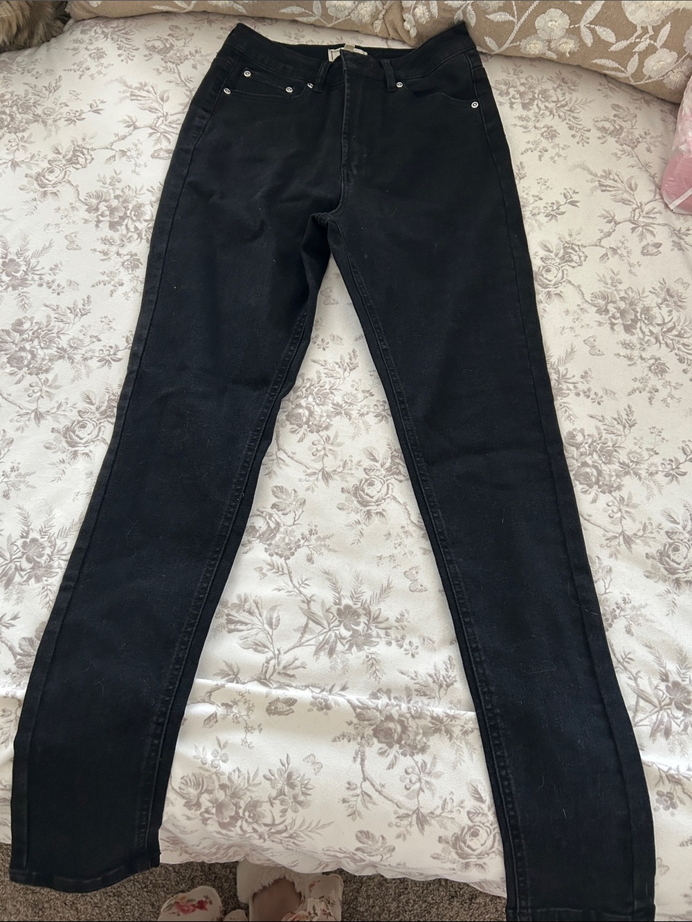 Francesca's Collections Black Skinny Jeans